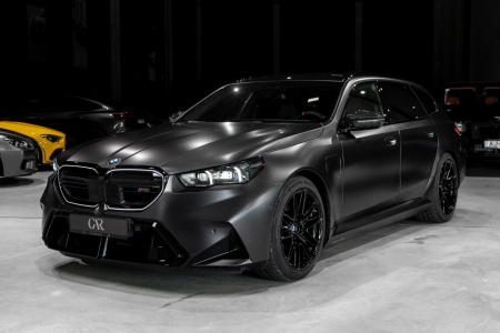 BMW  M5 Touring