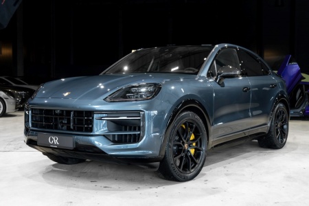 Porsche  Cayenne Gts Coupe 